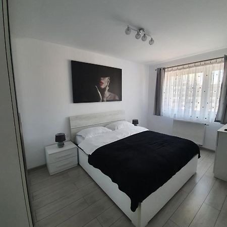 Apartament Coresi Promenada Coresi Brasov Bagian luar foto