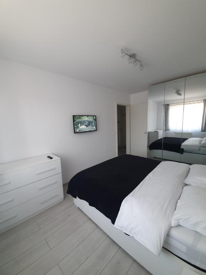 Apartament Coresi Promenada Coresi Brasov Bagian luar foto