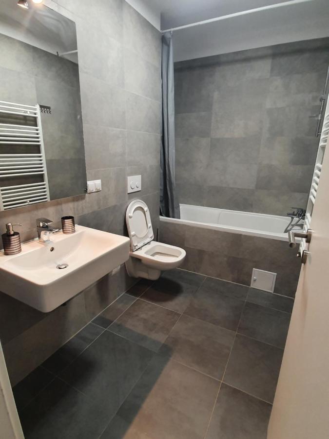 Apartament Coresi Promenada Coresi Brasov Bagian luar foto