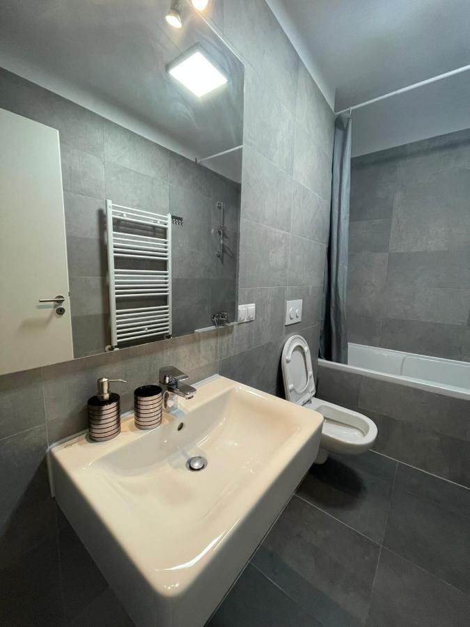 Apartament Coresi Promenada Coresi Brasov Bagian luar foto
